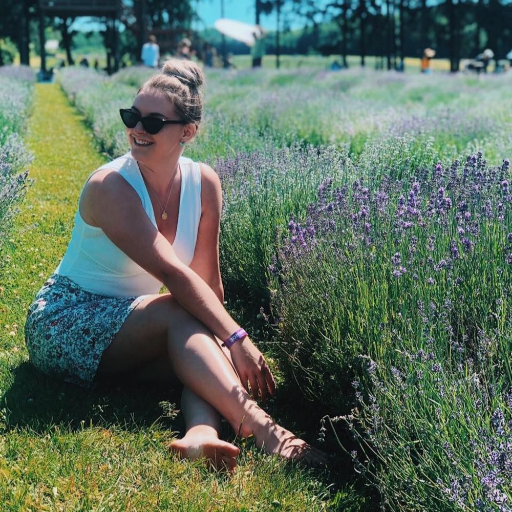 Meet your Posher, Gabrielle